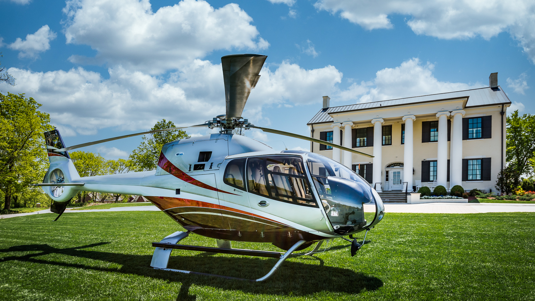 Helicoper At Mansion Aircraft Photography 1